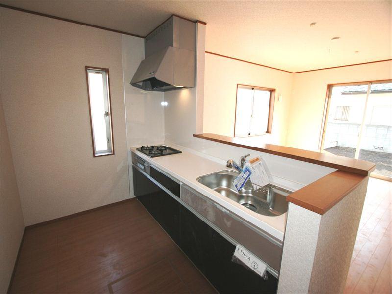 Same specifications photo (kitchen). Same specifications