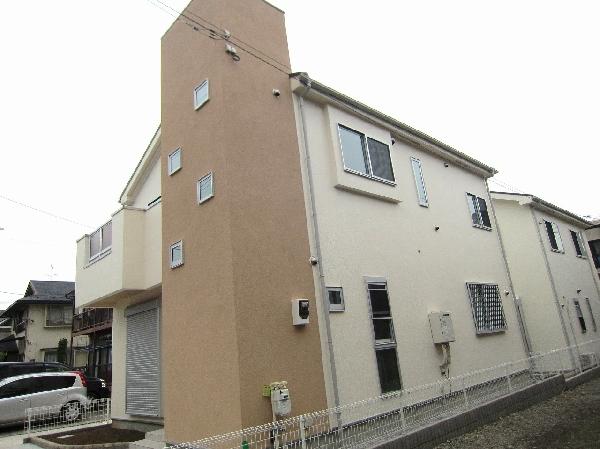 Local appearance photo. East side west side is also bright building with open space is there all day sun refers.