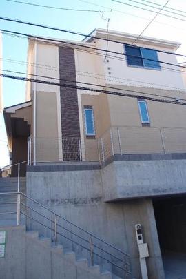 Local appearance photo. Appearance is a picture.