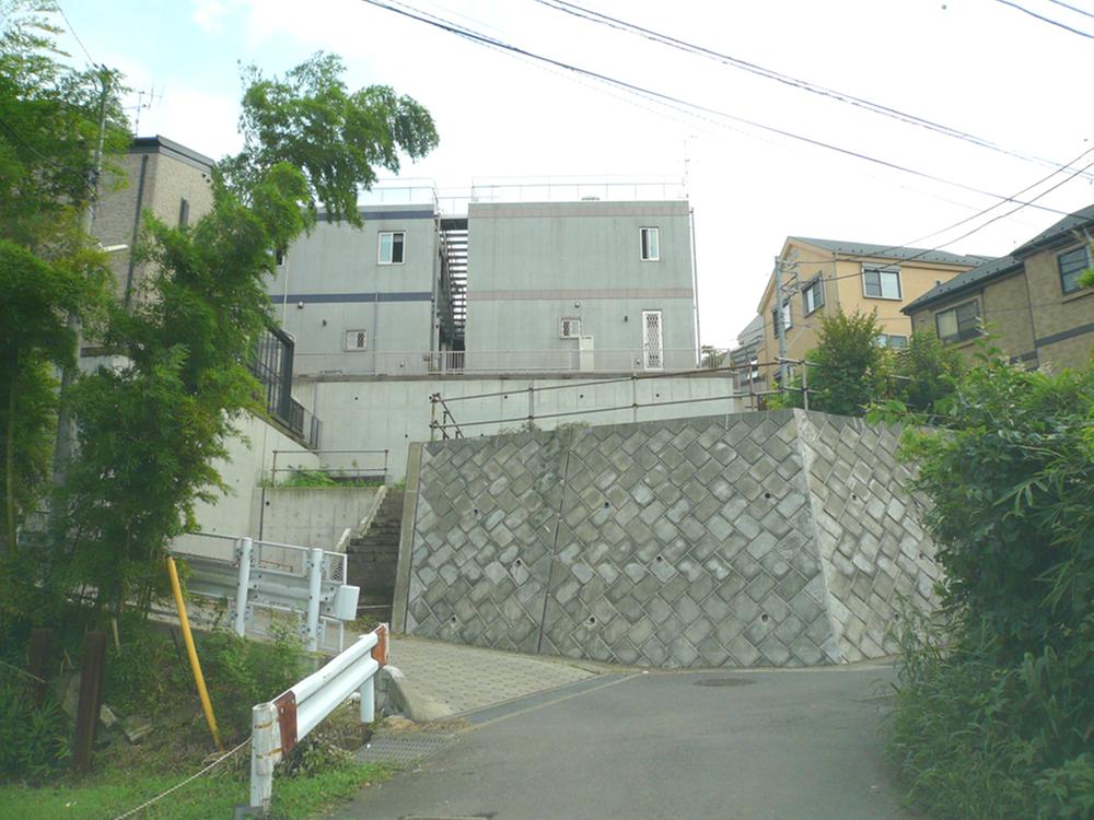 Local photos, including front road. Yokabechi northwest corner lot, It is front 4m road. (June 2012) shooting