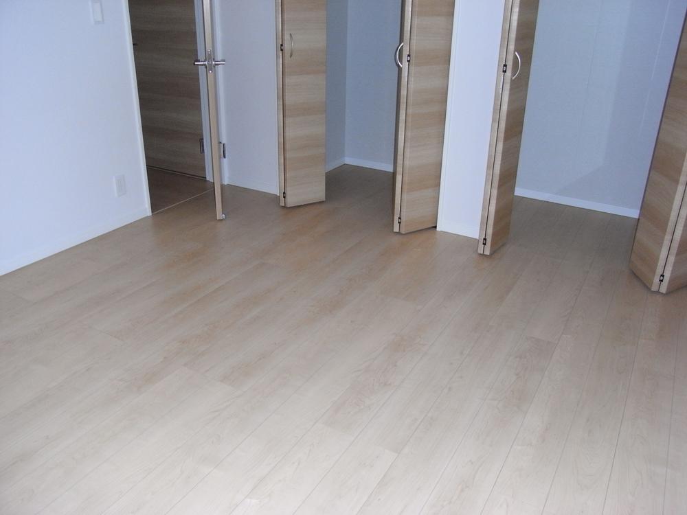 Non-living room. C Building Indoor (December 10, 2013) Shooting