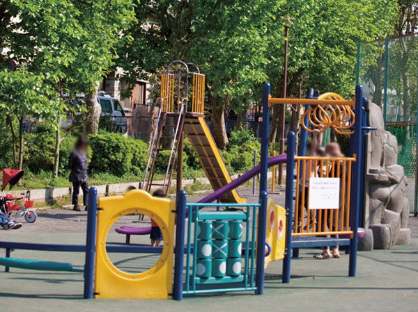 Surrounding environment. Arima children park (about 210m ・ A 3-minute walk)
