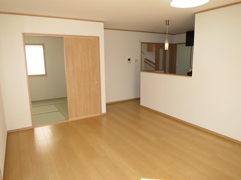 Living. Local (11 May 2013) Shooting