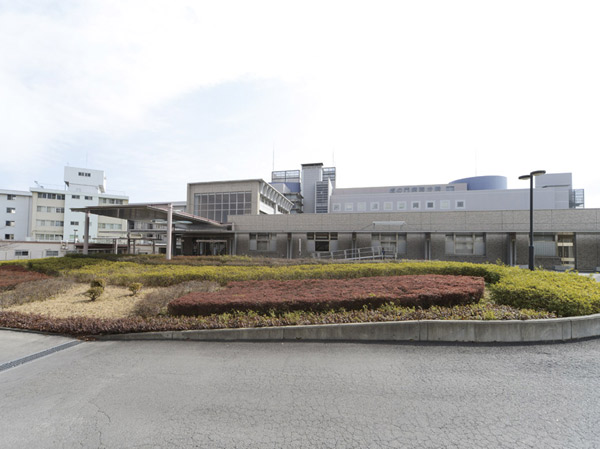 Surrounding environment. Toranomon Hospital Branch Hospital (about 470m ・ 6-minute walk)