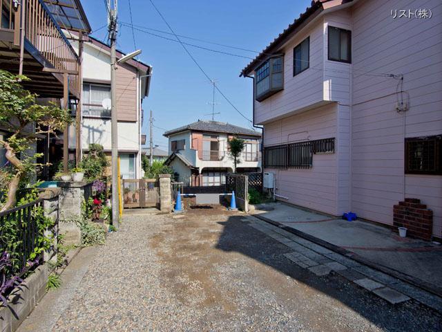 Local photos, including front road