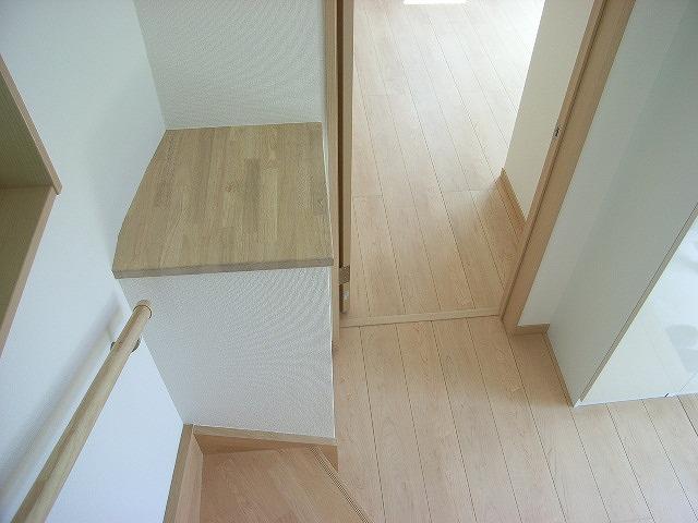 Entrance. Entrance hall with a sense of openness