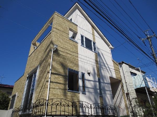 Local appearance photo