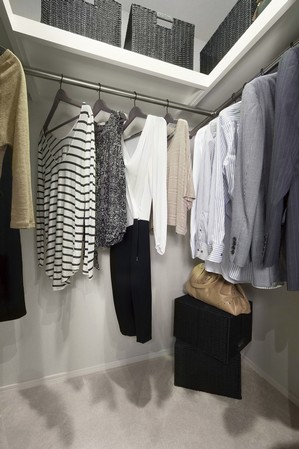 Walk-in closet (Western-style (1) in the)