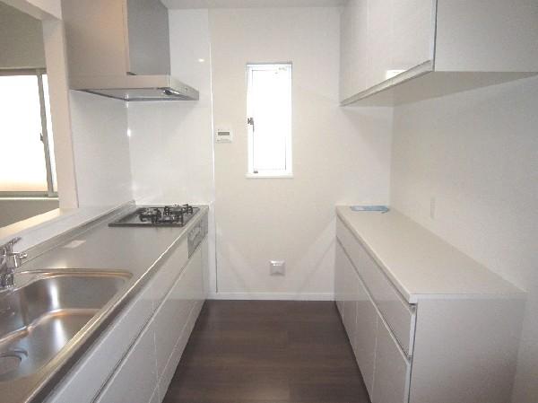 Kitchen. Refreshing is around confidence kitchen to the storage in the cupboard installation