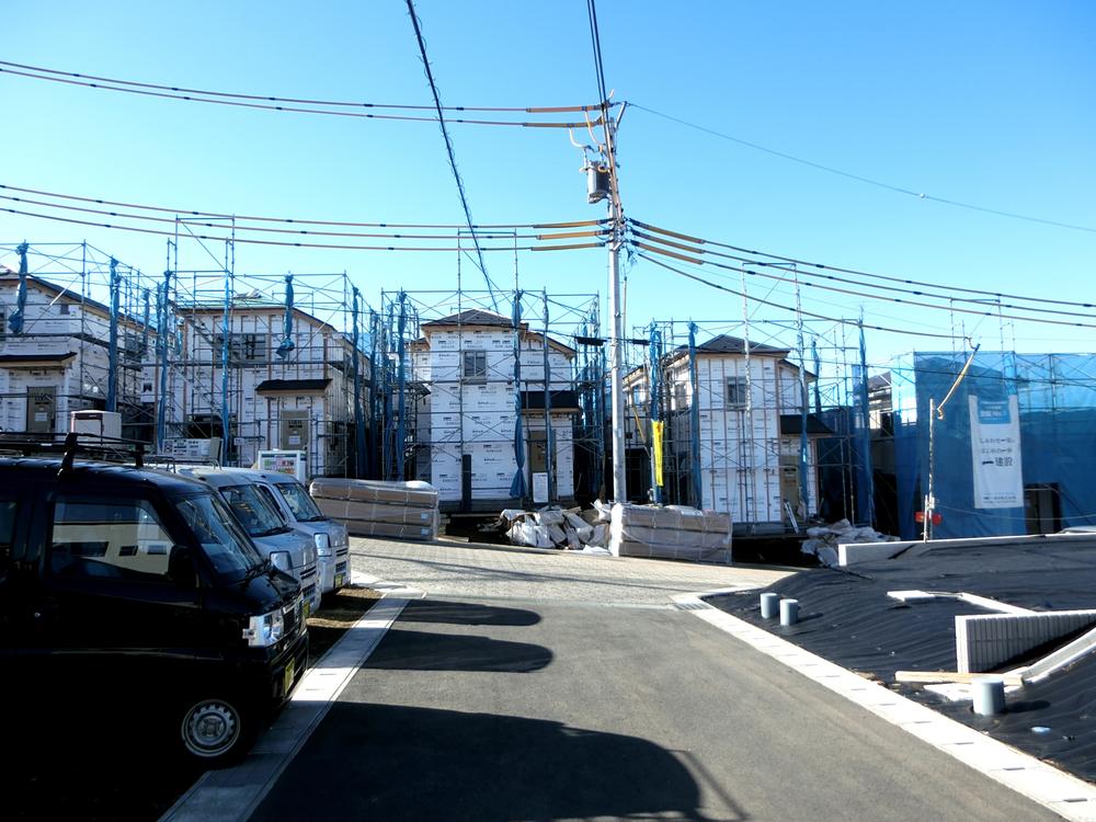 Local photos, including front road. Local (12 May 2013) Shooting Local tours being held For more details, toll-free number 0120-533-508 Please call.