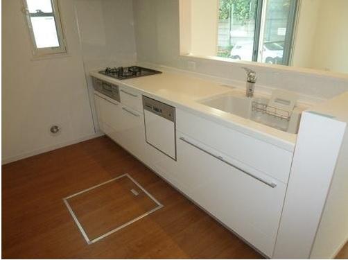 Kitchen. Indoor (September 2013) Shooting