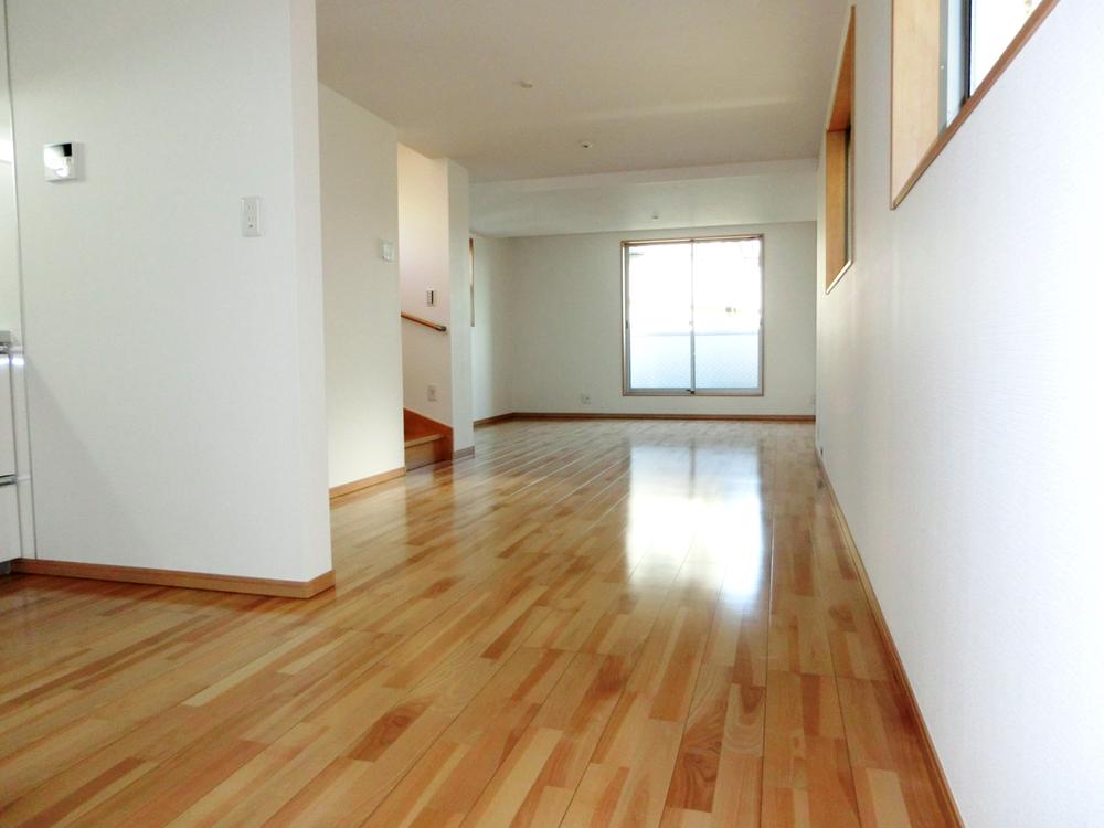 Living. 3 Building Living (20.6 Pledge)