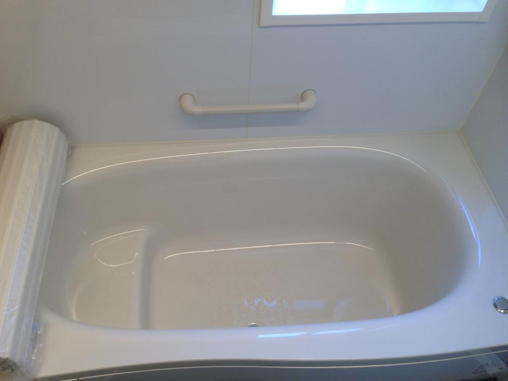 Bathroom. Indoor (12 May 2013) Shooting