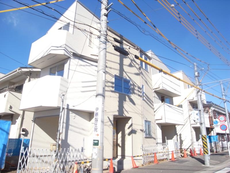 Local appearance photo. Local appearance 2013 / 12 shooting