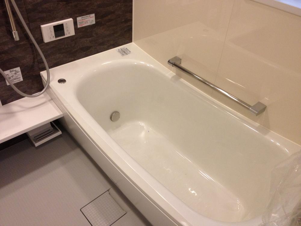 Bathroom. Room (August 2013) Shooting