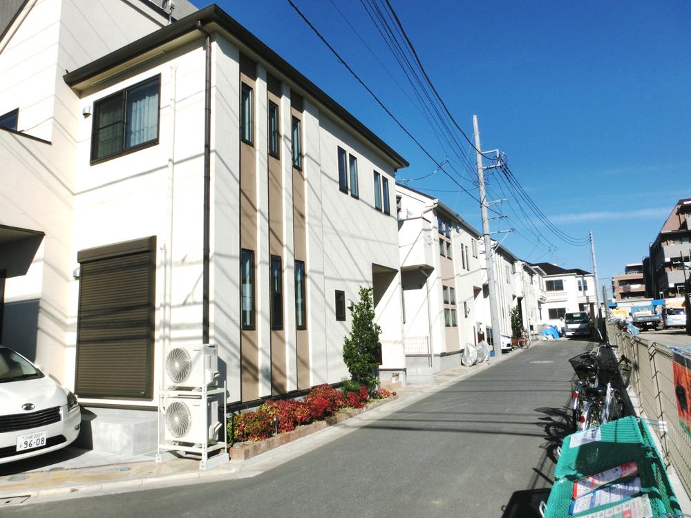 Sale already cityscape photo. Sale already the city average (Phase 1), Spread a nice skyline, Here was another world.