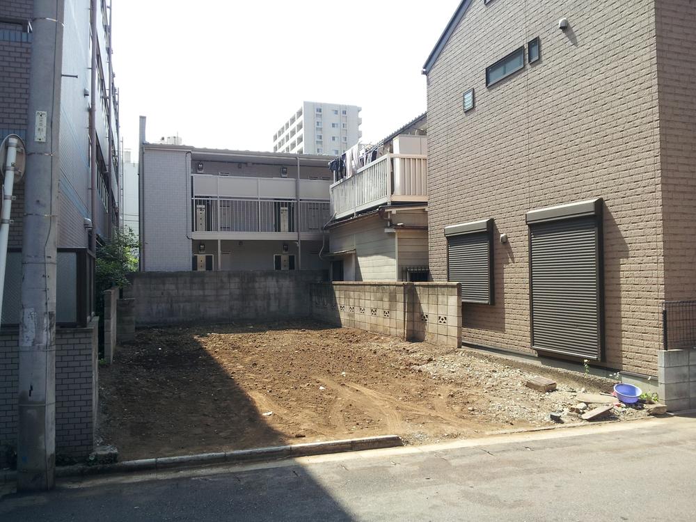 Local land photo. Local (10 May 2013) Shooting