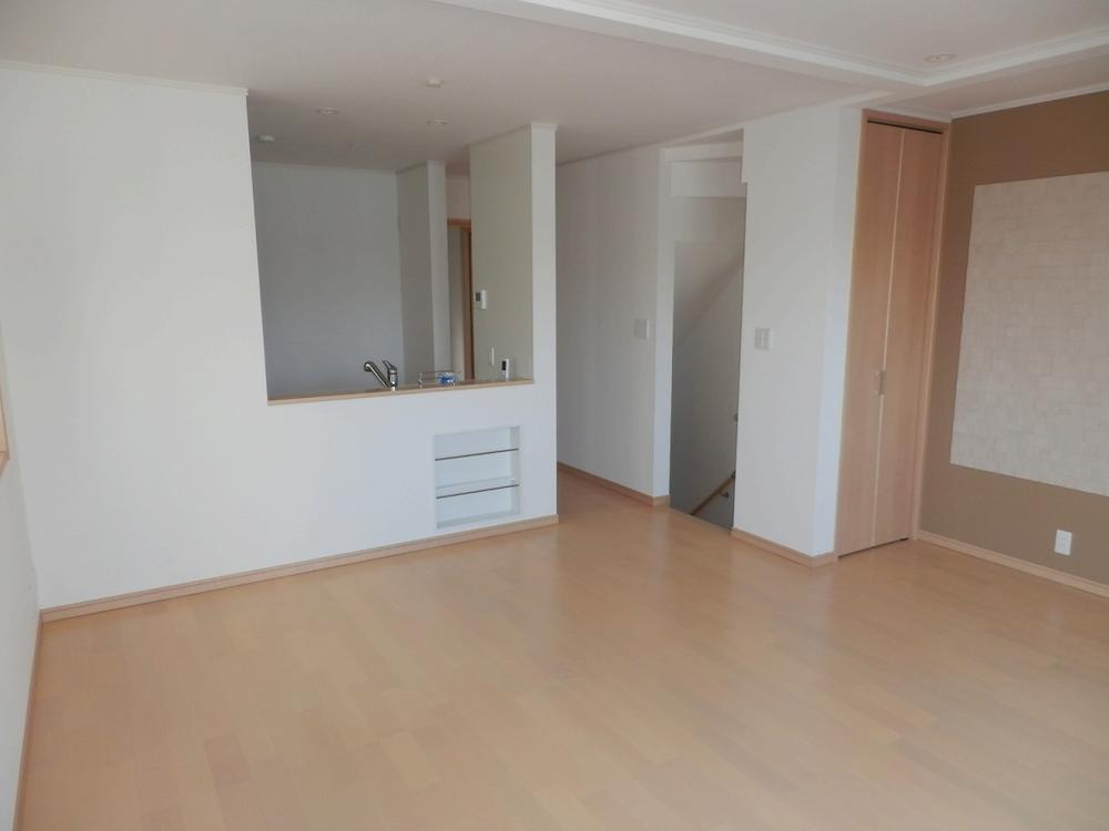 Same specifications photos (living). Breadth of living 16 ~ 17 Pledge is more than! The company specification example Living photo