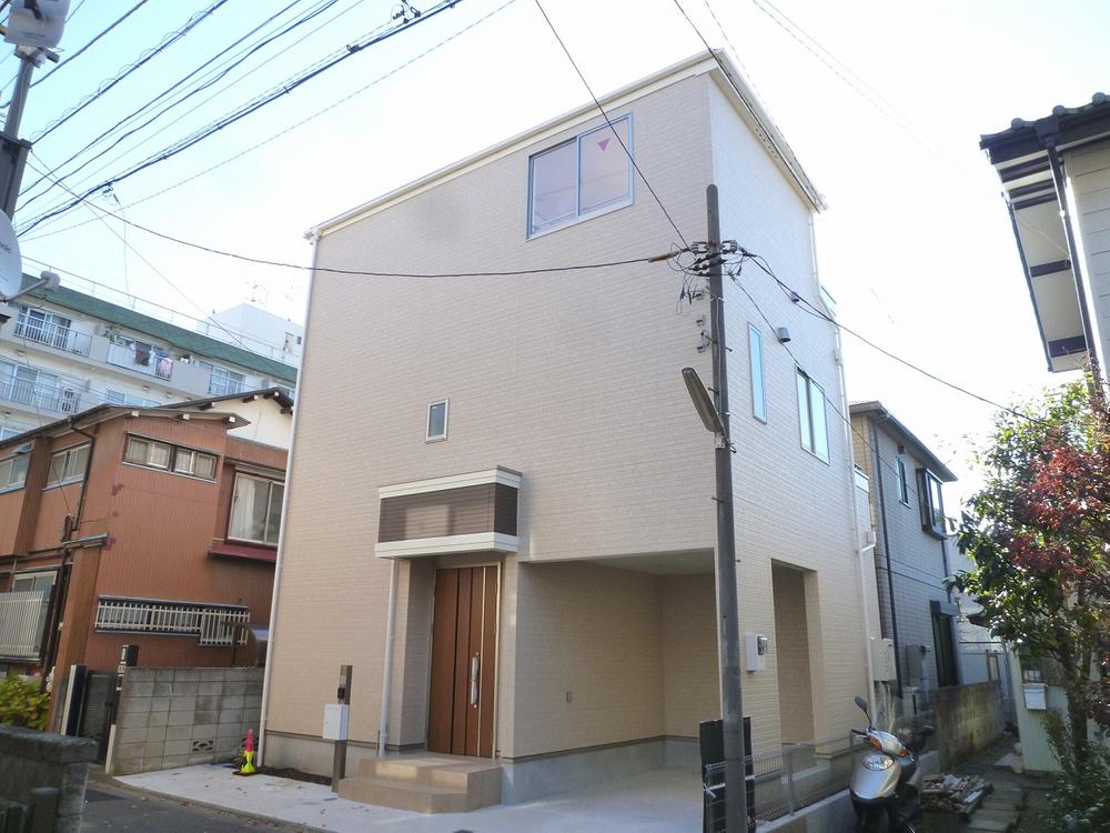 Local appearance photo. Appearance 1