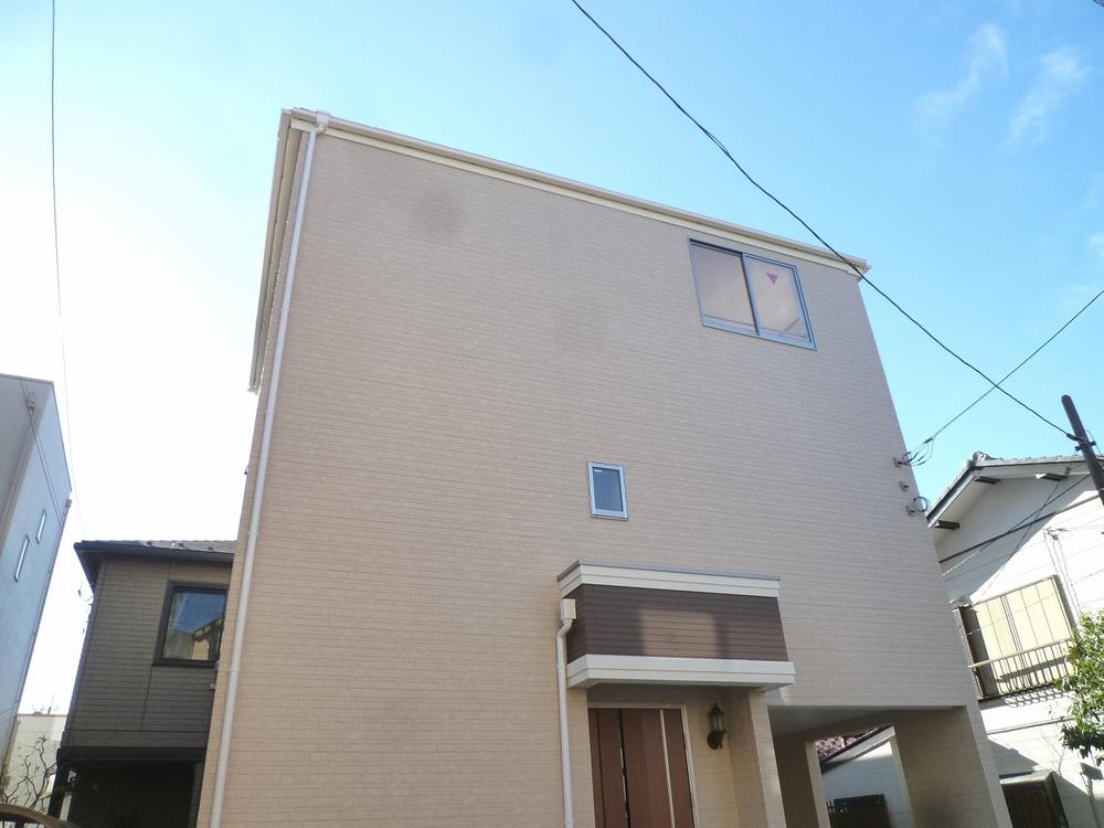 Local appearance photo. Appearance 2