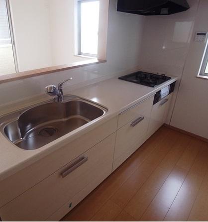 Kitchen. Amount of storage-rich and easy-to-use system Kitchen