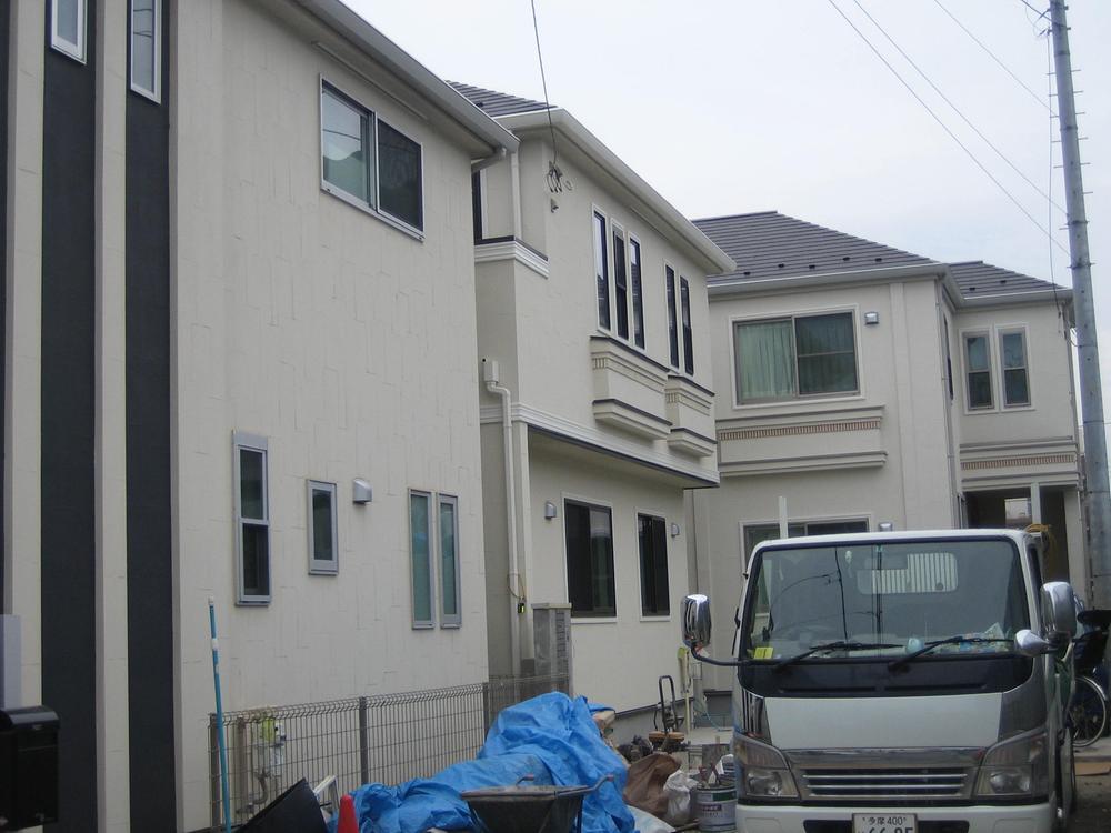 Local appearance photo. Local (11 May 2013) Shooting