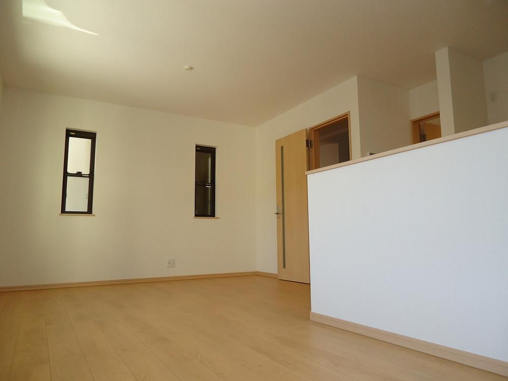 Living. Local (11 May 2013) Shooting