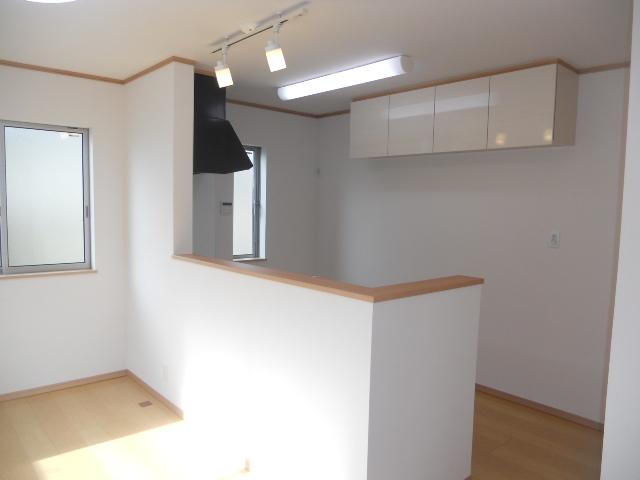 Kitchen. Your family close to face-to-face kitchen