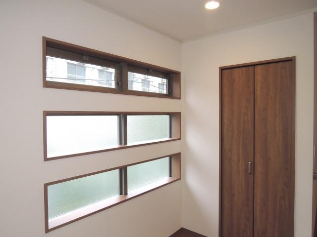 Receipt. Living storage space