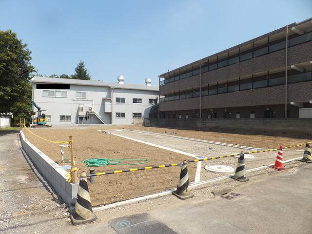 Local photos, including front road