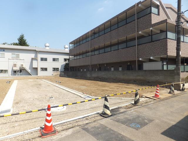 Local photos, including front road