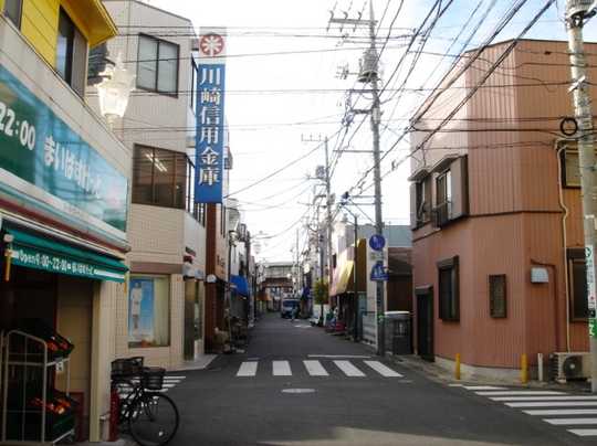 Local land photo. Kariyado store meeting of about 50m from the site (1)