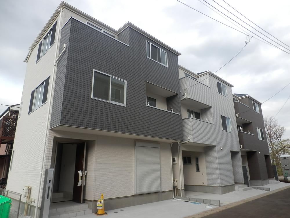 Other. Is the appearance photo of 1 Building!