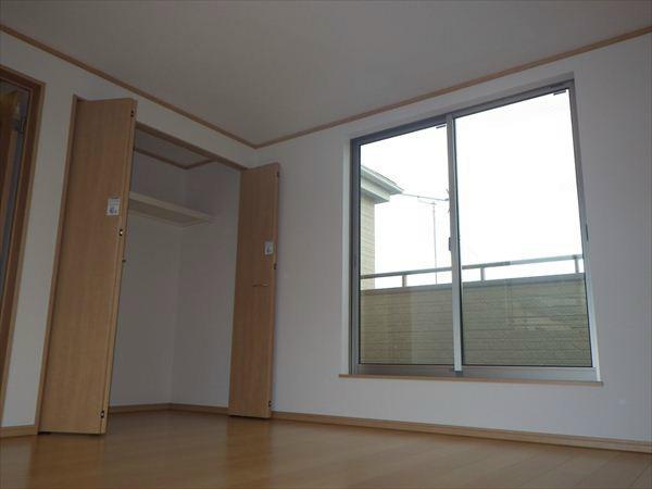 Non-living room. Western-style (8 quires)