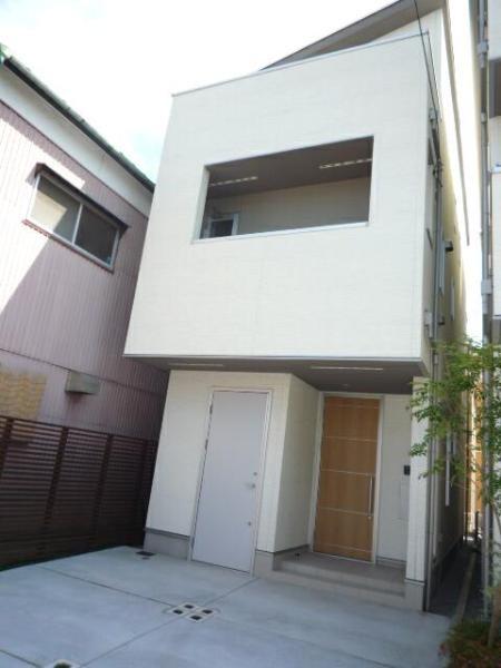 Local appearance photo