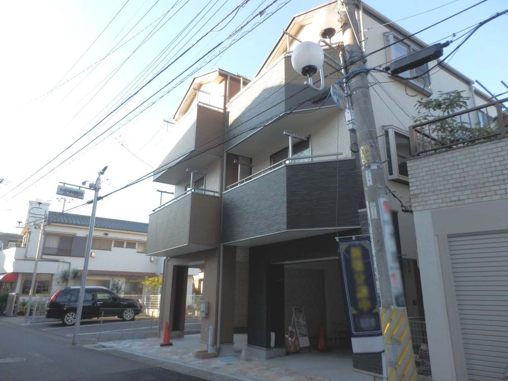 Other local. Appearance (December 3, 2013) Shooting Local Photos