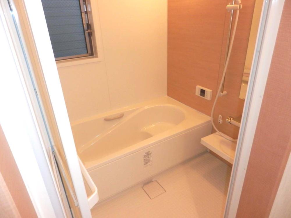 Bathroom. Indoor (December 3, 2013) Shooting bathroom