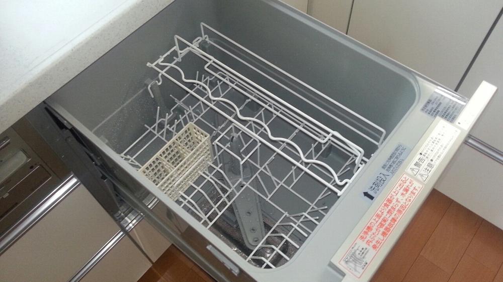 Kitchen. Example of construction