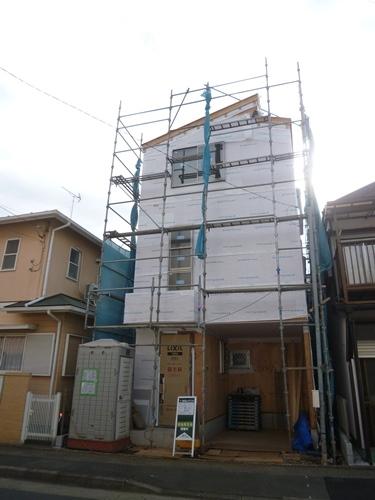 Local appearance photo. Local (11 May 2013) Shooting