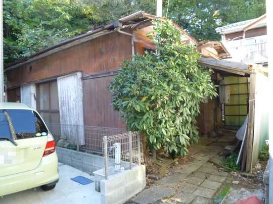 Local land photo. Appearance (1) (taken from the northeast side)