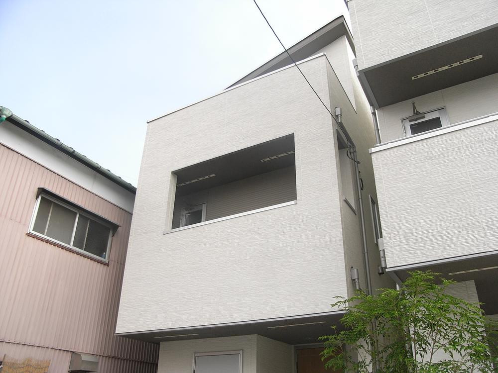 Local appearance photo. A Building: local (09 May 2013) Shooting