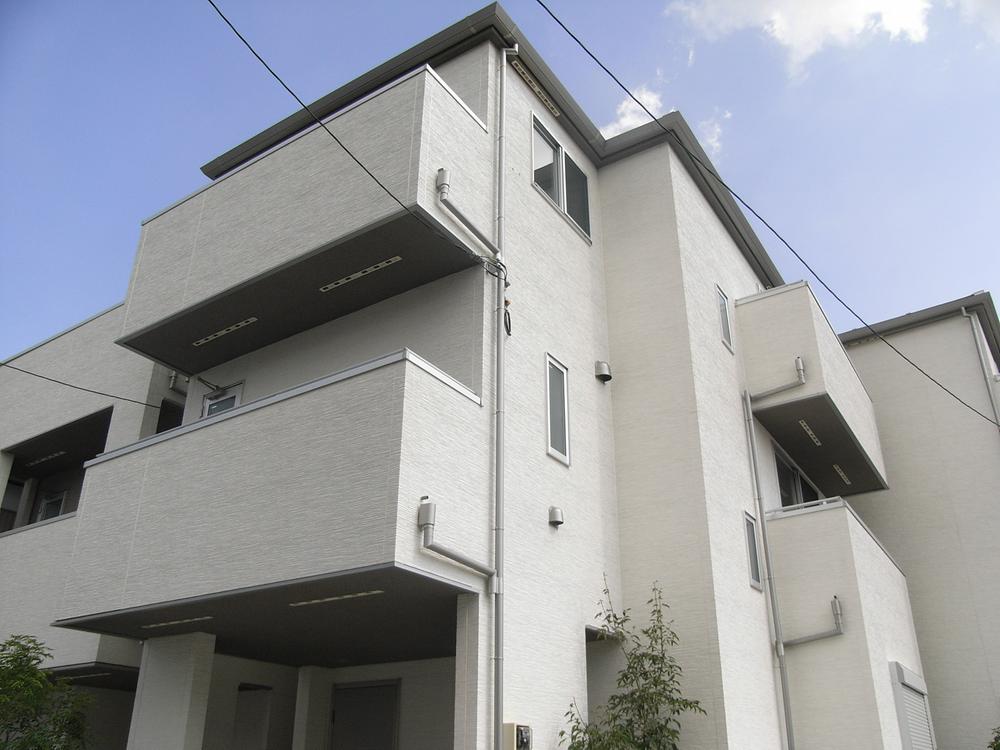 Local appearance photo. Good per sun! You can see at any time per completed already! B Building: local (09 May 2013) Shooting