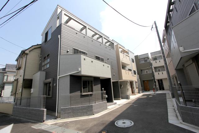 Local appearance photo