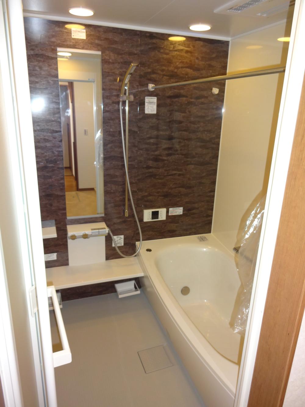 Bathroom. Room (August 2013) Shooting