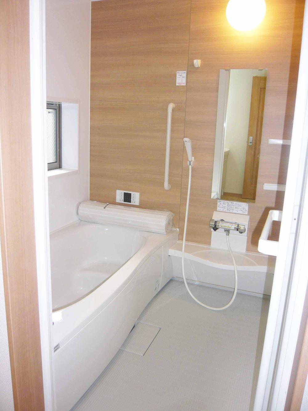 Bathroom. Indoor (11 May 2013) Shooting