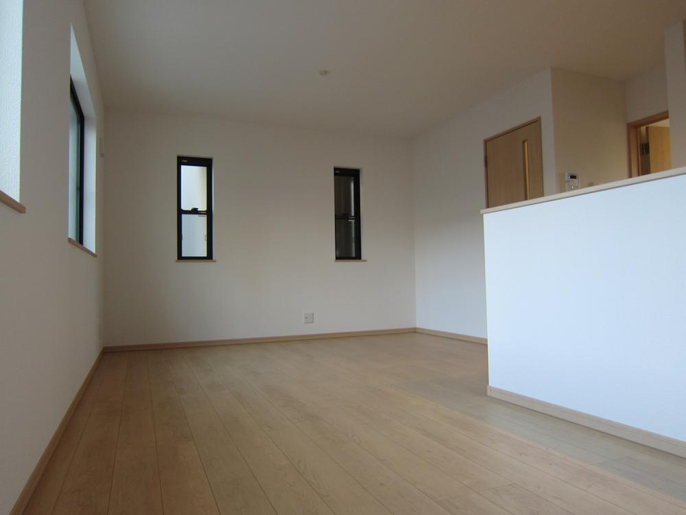 Living. Indoor (12 May 2013) Shooting