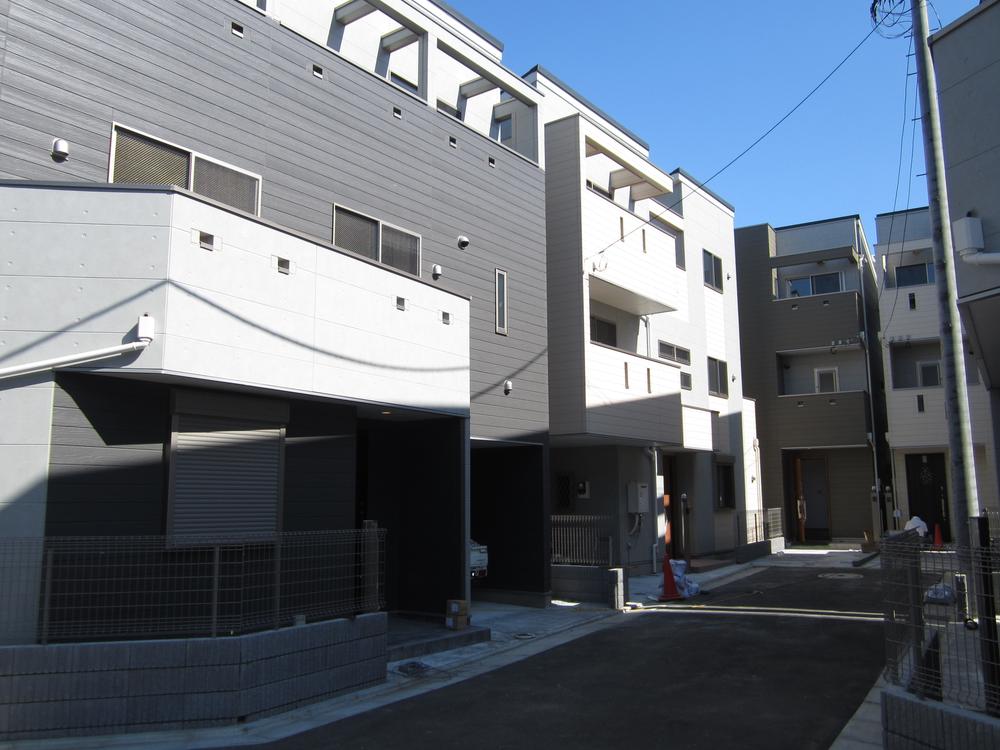 Local appearance photo