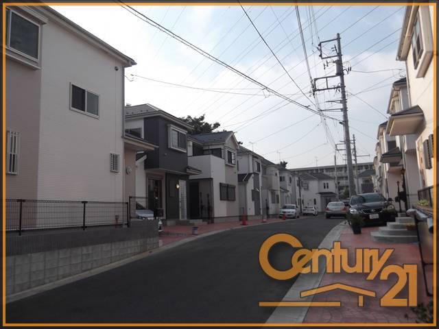 Sale already cityscape photo