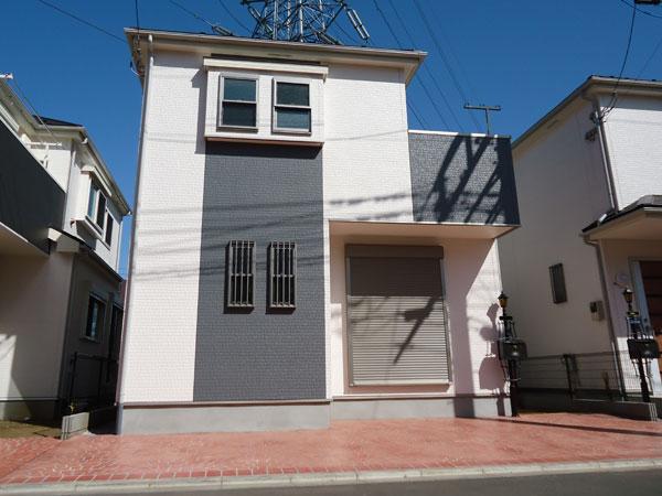 Local appearance photo. 3 Building appearance (March 2013 shooting)