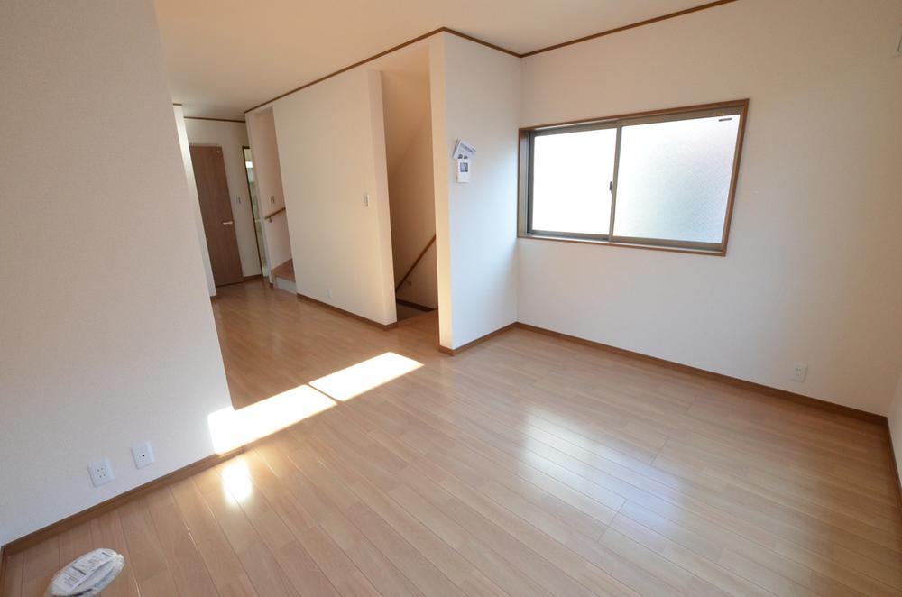 Living. Indoor (12 May 2013) Shooting